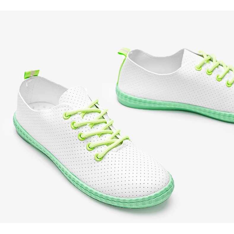 Lăsați-mă adidași deschisi albi 1