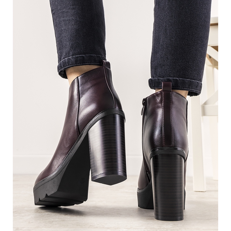 Cizme maro clasice pe post pentru femeile My Need roșu 1 Cizme maro clasice pe post pentru femeile My Need roșu 1