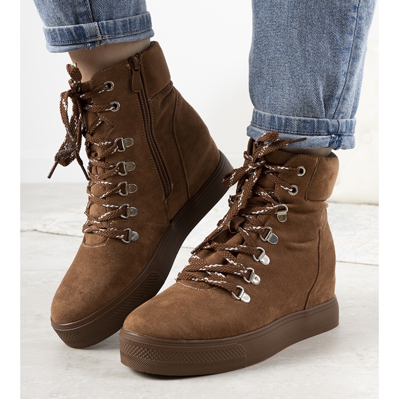 Adidași de cămilă de iarnă Carmona maro 1 Adidași de cămilă de iarnă Carmona maro 1