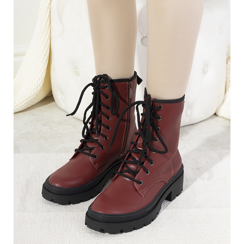 Cizme izolate pe talpă groasă Dena maro 1