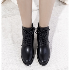 Cizme izolate negre cu legare Padilla negru 1