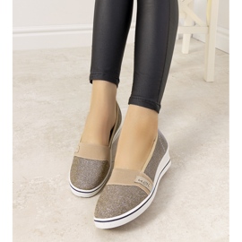 Adidasi Golden Burris cu pană de aur 2