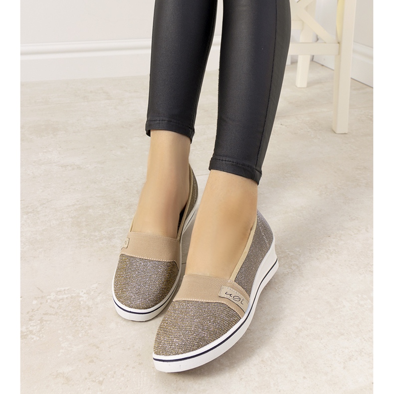 Adidasi Golden Burris cu pană de aur 2