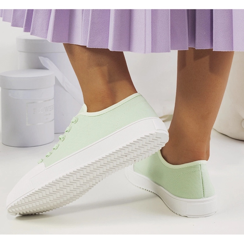 Tenisi verzi de dama de la Rivas verde 1 Tenisi verzi de dama de la Rivas verde 1