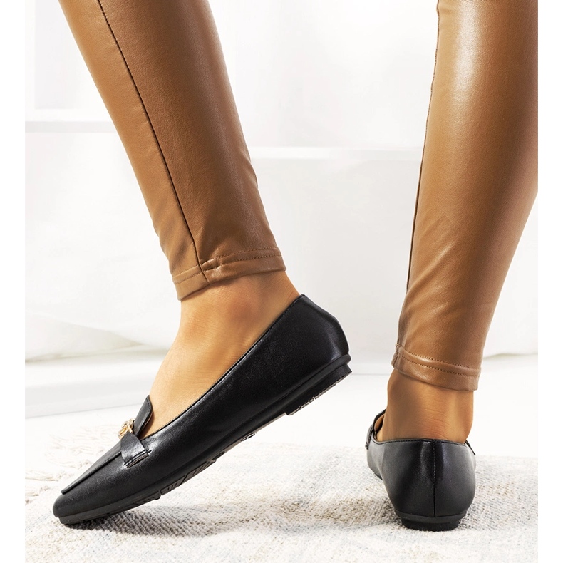 Mocasini negri cu varf patrat de la Milder negru 1