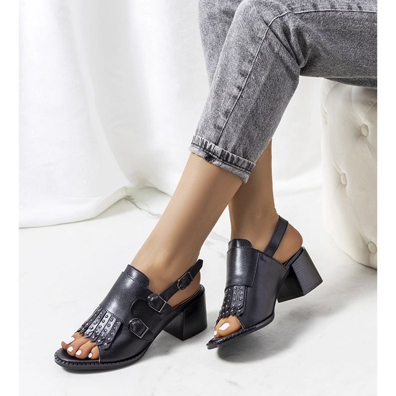 Sandale din piele neagră cu tijă Zand negru 1