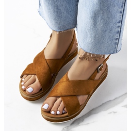 Sandale maro din piele intoarsa de la Savage 1