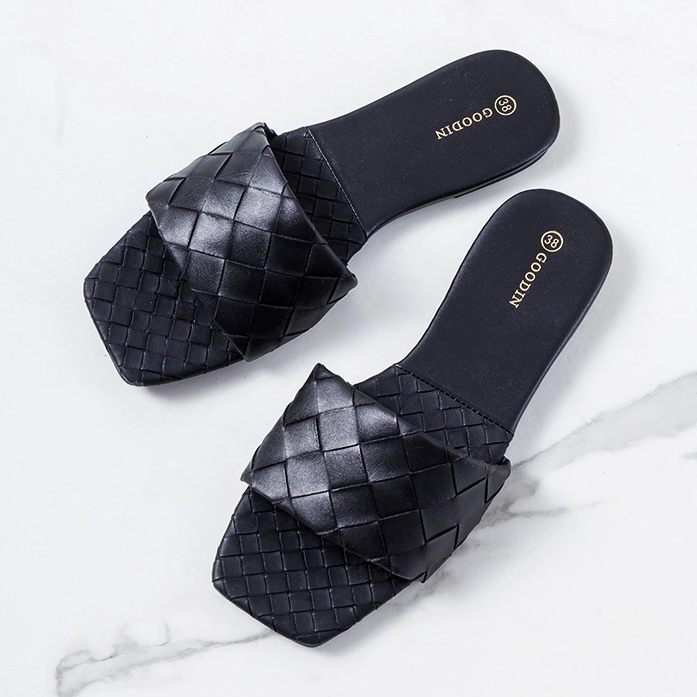 Tocuri plate negre de la Mabel negru 1