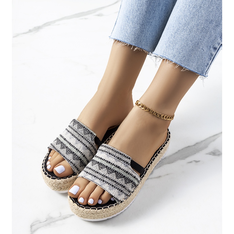 Papuci negri pe platforma Ana negru 1