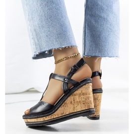 Sandale negre cu pană de la Alannah negru 1