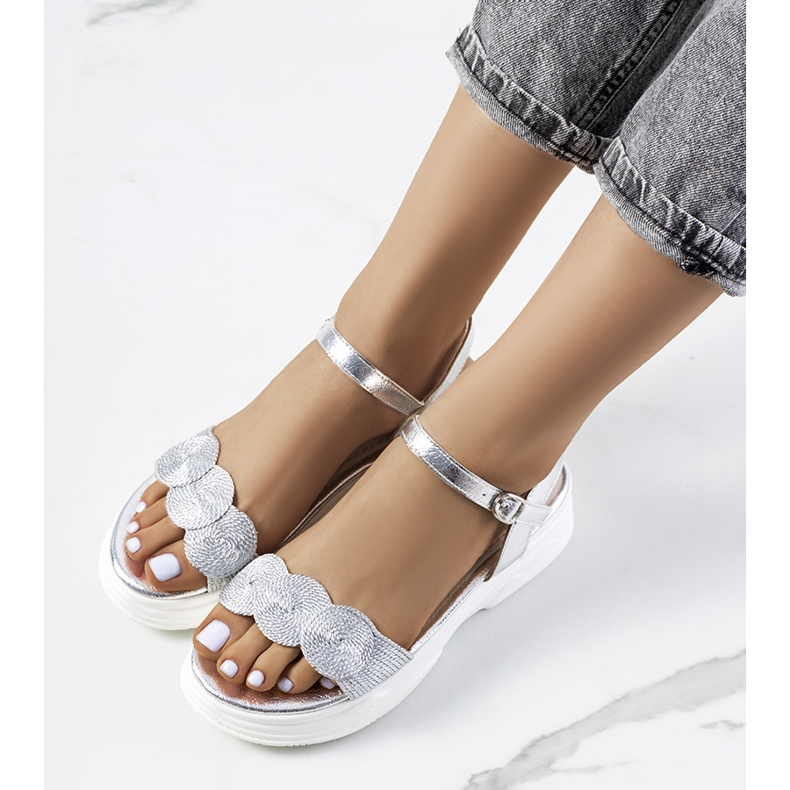 Sandale argintii pe platforma Nandy 1