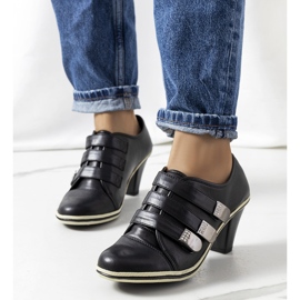Brogues negre pe postarea Payla negru 1