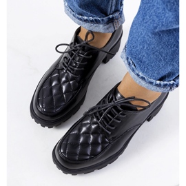 Pantofi negri cu toc de la Landra negru 1