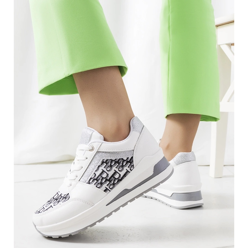 Tenisi albi Aloisia 1