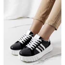 Tenisi negri pe platforma Prinsep negru 1 Tenisi negri pe platforma Prinsep negru 1