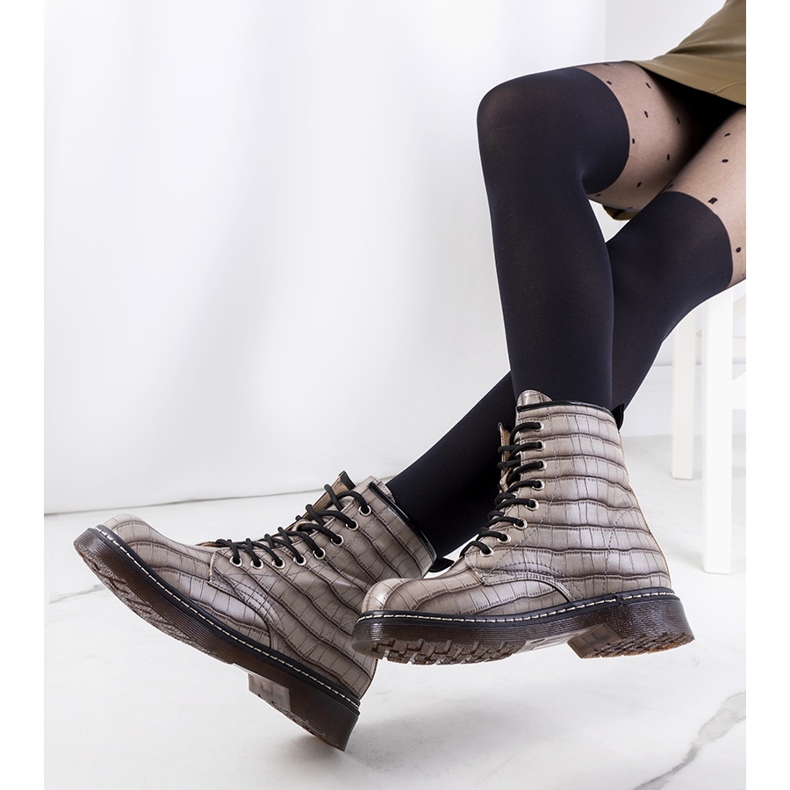 Cizme de dama gri de la Norte 2