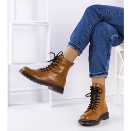 Cizme maro Narfolk 1