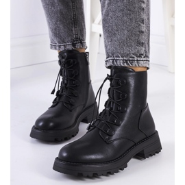 Cizme negre din piele ecologică de la Cesterfield negru 1