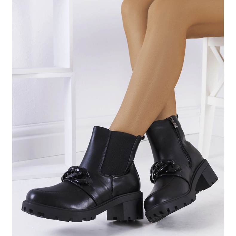 Botine negre cu lant Bilka negru 1
