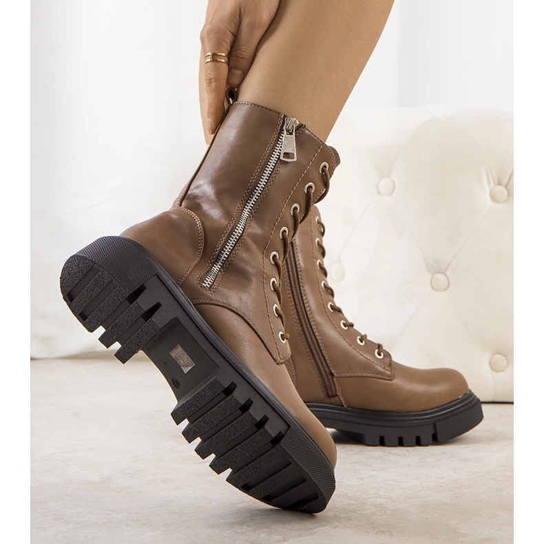 Cizme bej închis de la Enoksen 1