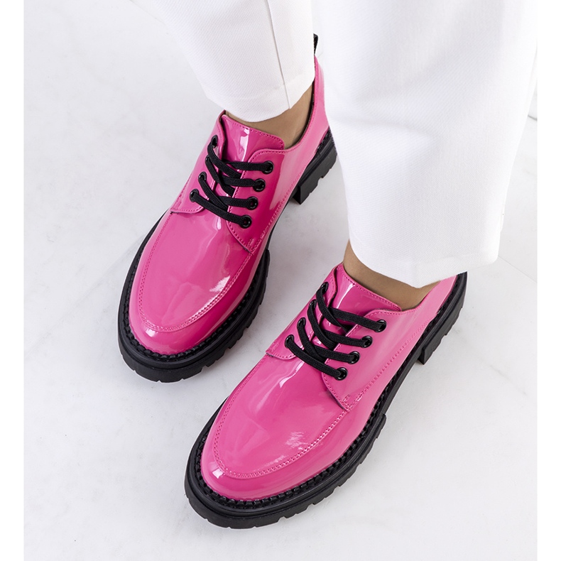 PA1 Pantofi lacuiti roz de la Tianna 1