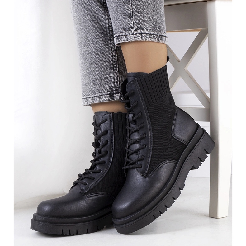 Capcani Lennon negri negru 1