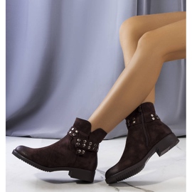 PA1 Cizme izolate maro de la Meldert 1