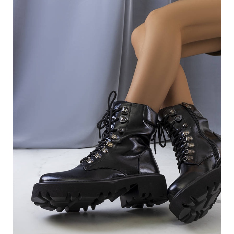 PA1 Cizme negre pe talpa tractorului Delle negru 1