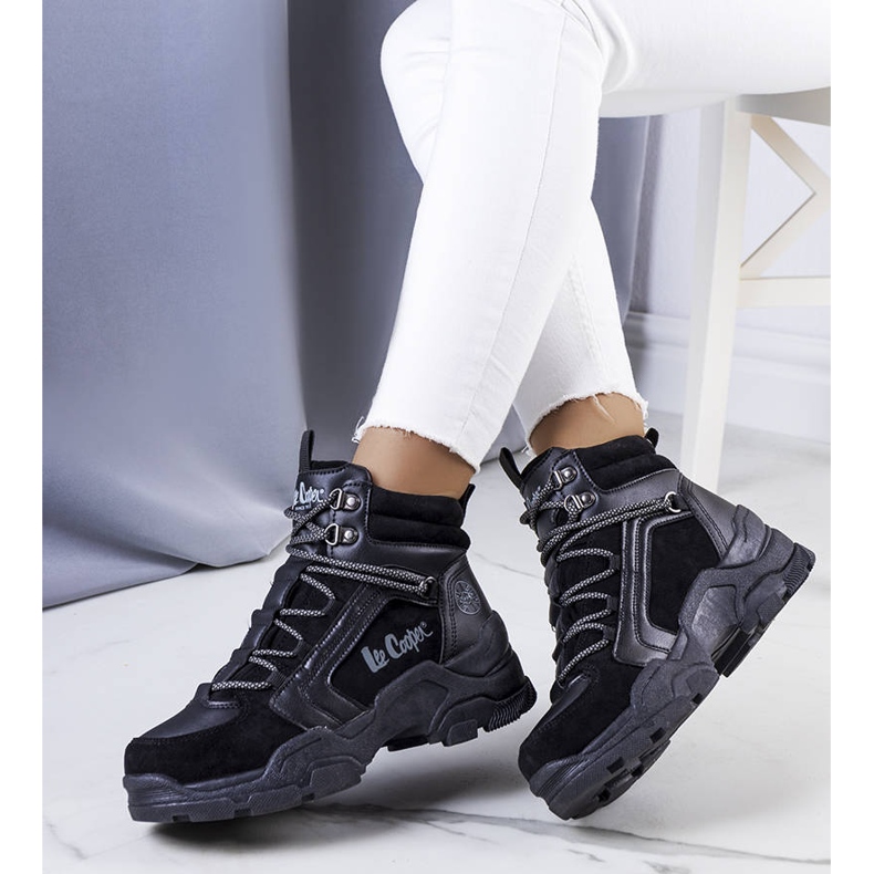 Cizme izolate negre LCJ-22-31-1441L Lee Cooper negru 1