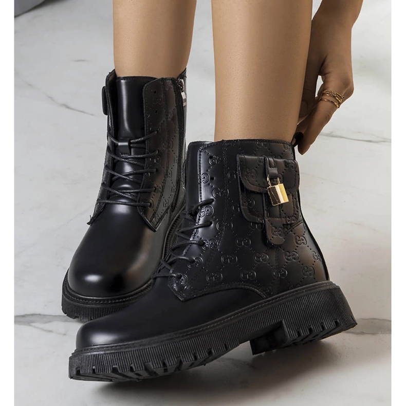 Cizme izolate Black Coal negru 1