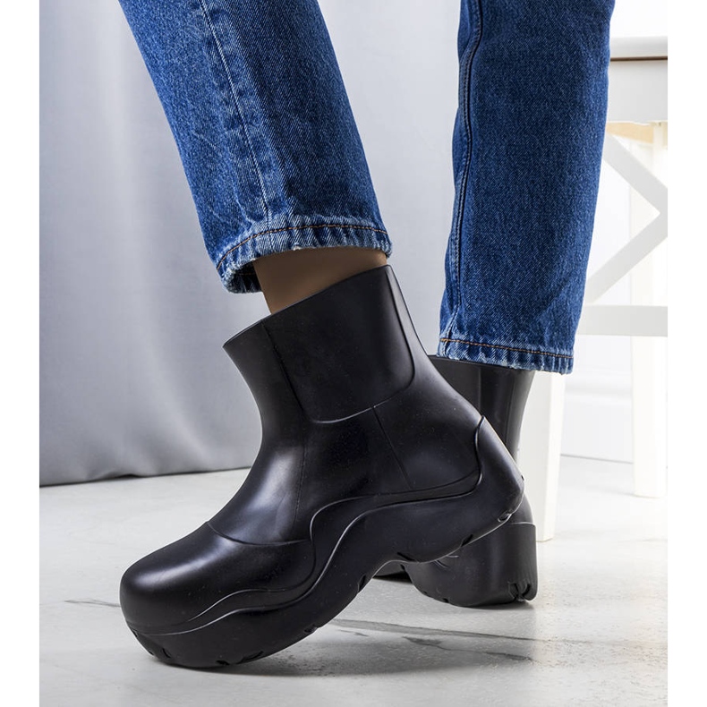 Cizme negre de cauciuc pe talpă înaltă Frolo negru 1