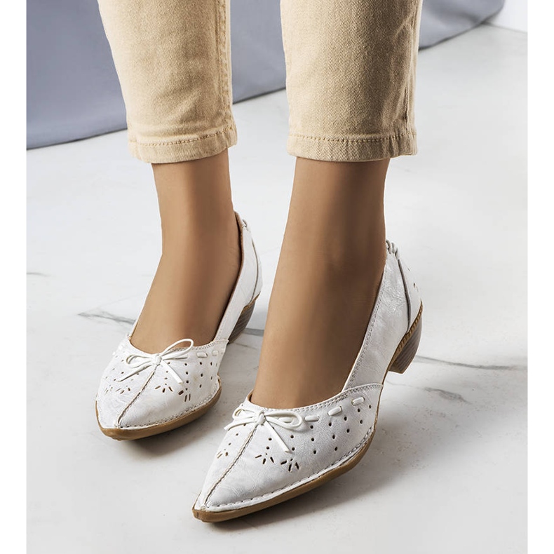 BM Balerini albi Glazko 1