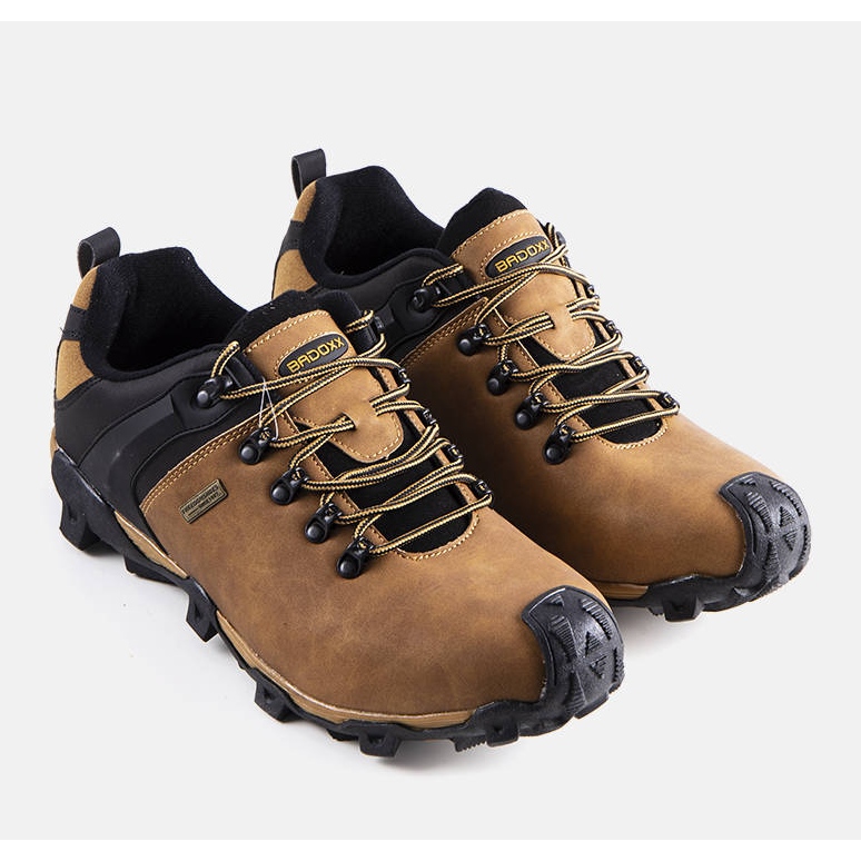 Cizme izolate maro de la Bamroks bej 1