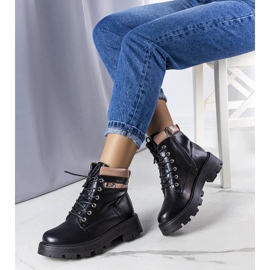 Cizme izolate negre de la Artois bej 1