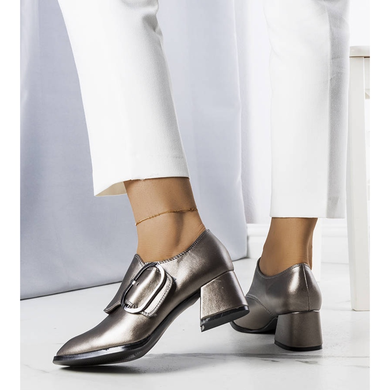 PA1 Pompe gri de la Ailani argint 2