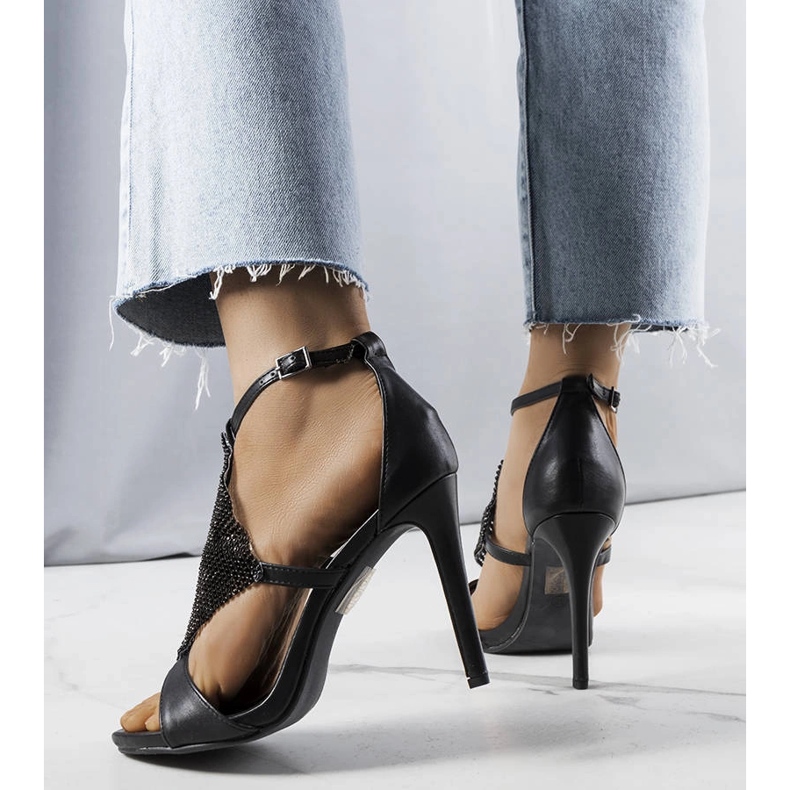 Sandale negre elegante cu toc înalt de la Caleb negru 1