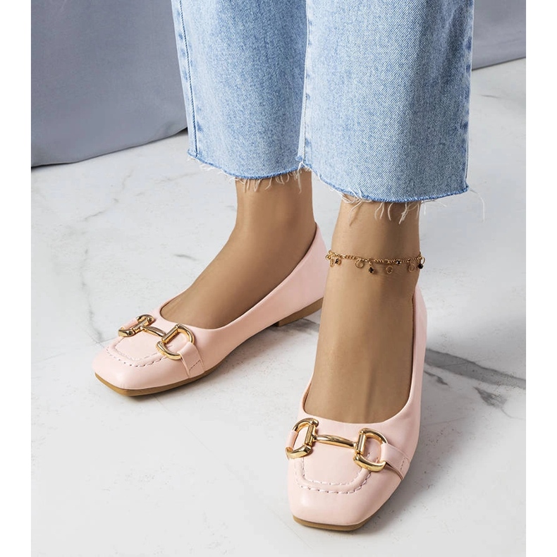 Balerini roz cu decor auriu de la Iris 1