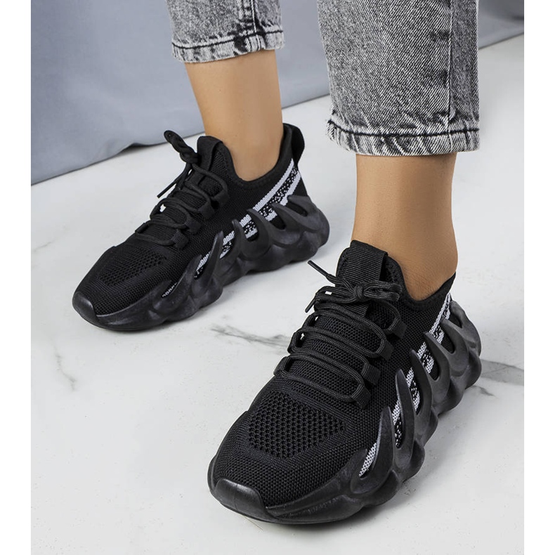 Adidași negri pe o talpă Beth la modă negru 1