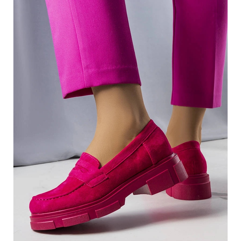 Pantofi roz din piele de căprioară ecologică de la Alacoque 1