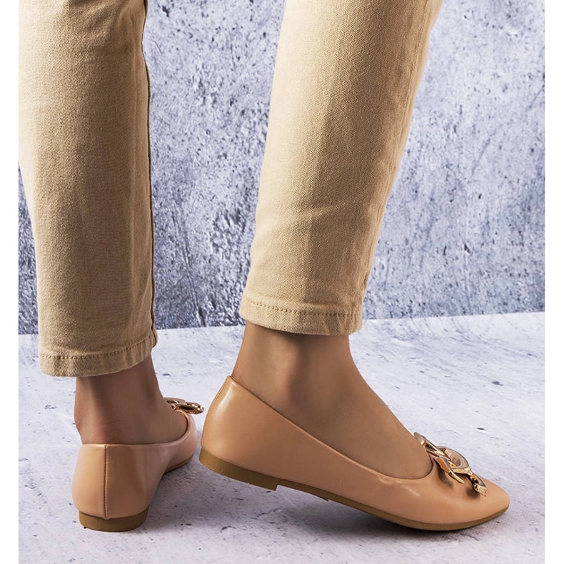 Balerini bej închis cu ornamente Vallée 1