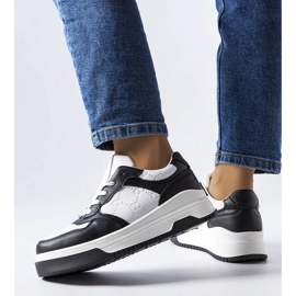 Adidași negri decorați cu imprimare Paré negru 1