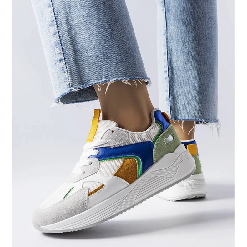 Tenisi albi din materiale mixte de la Riel 1