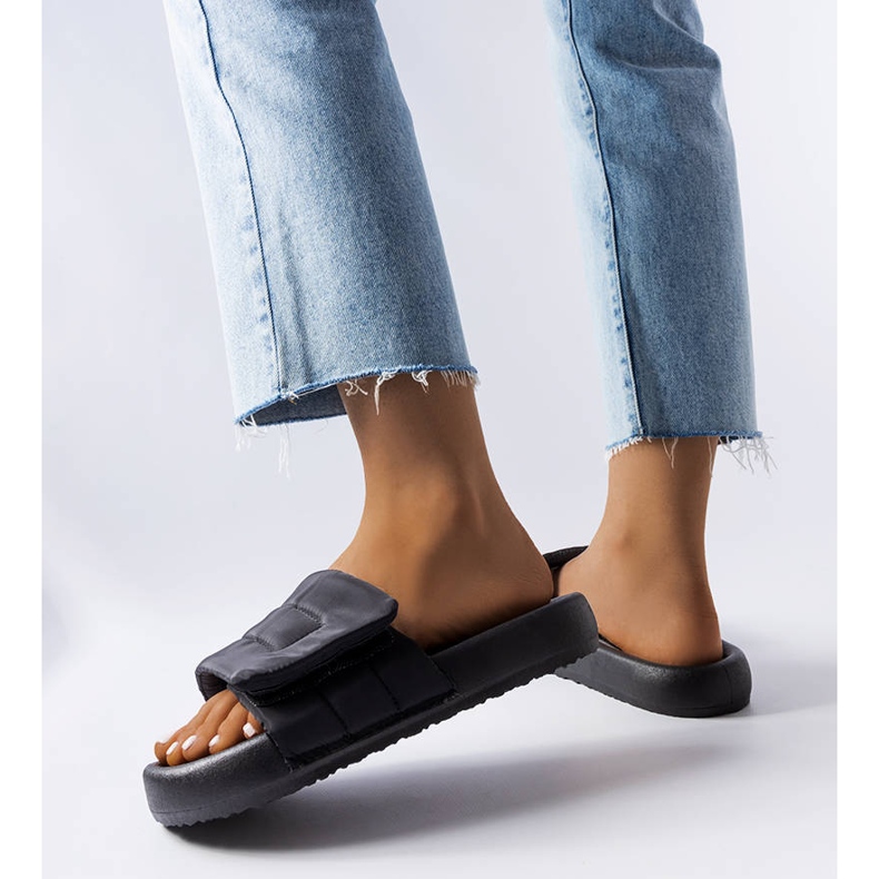 BM Papuci negri cu velcro de la Aleron negru 1