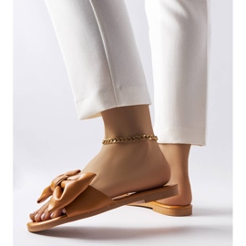 Sandale maro elegante cu fundita de la Garnier 1