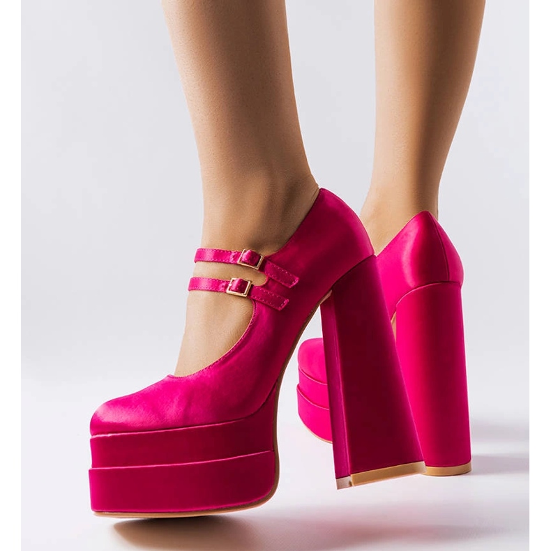 Pompe roz cu toc înalt de la Gabriel 1