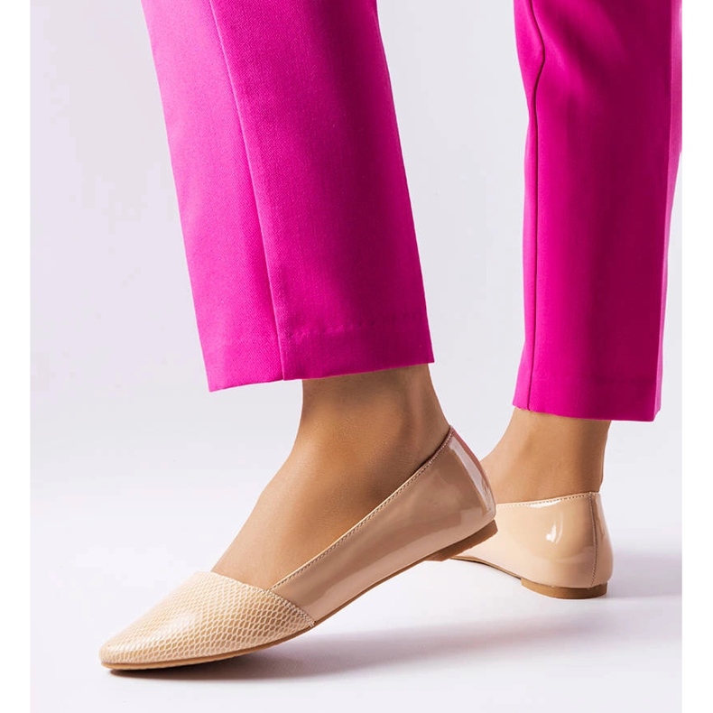 Balerini eleganti bej de la Riel 1