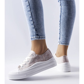 Adidași cu platformă gri de la Bélair 1