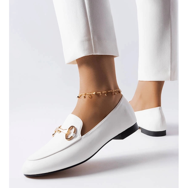 Mocasini albi Philip cu catarama 1