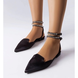 Sandale negre cu finisaj satinat de la Hewes negru 1