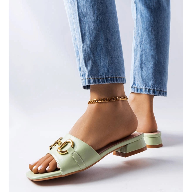 Sandale cu toc înalt cu lanț verde de la Chabot 1 Sandale cu toc înalt cu lanț verde de la Chabot 1